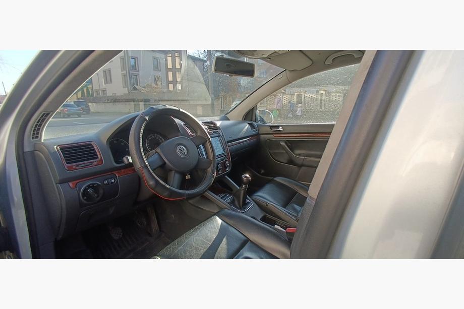 Volkswagen Jetta 2006–2011 Kojelaudan suojat Kuva 8