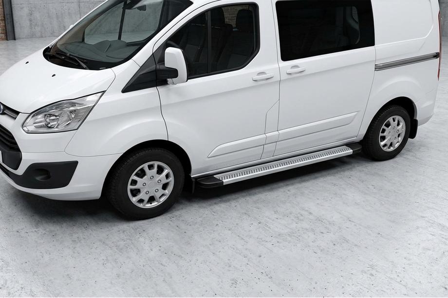 Ford Custom 2013–2022 Maya V2 sivuportaat (2 kpl, alumiini) Image