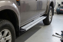 Ford Ranger 2007–2011 Maya V2 sivuportaat (2 kpl, alumiini) kuva 1