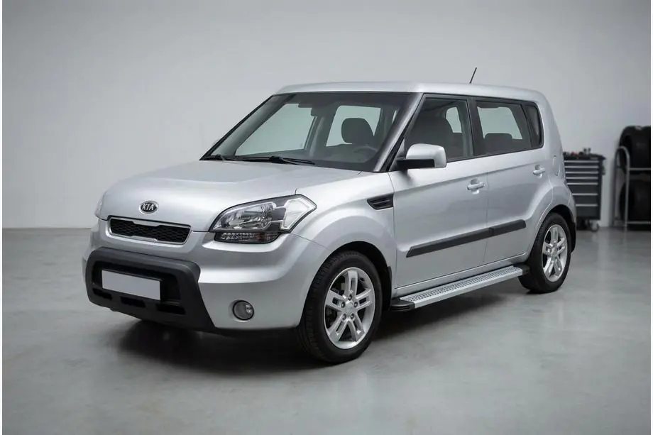 Kia Soul I 2008–2013 Maya V2 sivuportaat (2 kpl, alumiini) Kuva 1