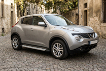 Nissan Juke 2010–2019 Maya V2 sivuportaat (2 kpl, alumiini) kuva 1