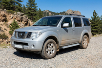 Nissan Pathfinder R51 2005–2014 Maya V2 sivuportaat (2 kpl, alumiini) kuva 1