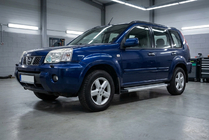 Nissan X-trail T30 2002–2007 Maya V2 sivuportaat (2 kpl, alumiini) kuva 1
