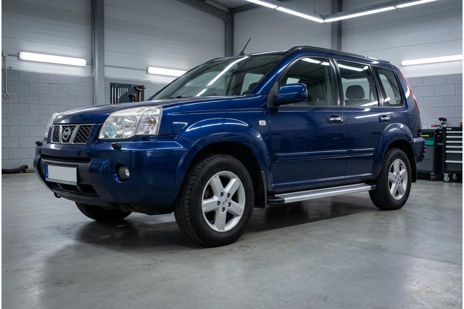 Nissan X-trail T30 2002–2007 Maya V2 sivuportaat (2 kpl, alumiini) Image