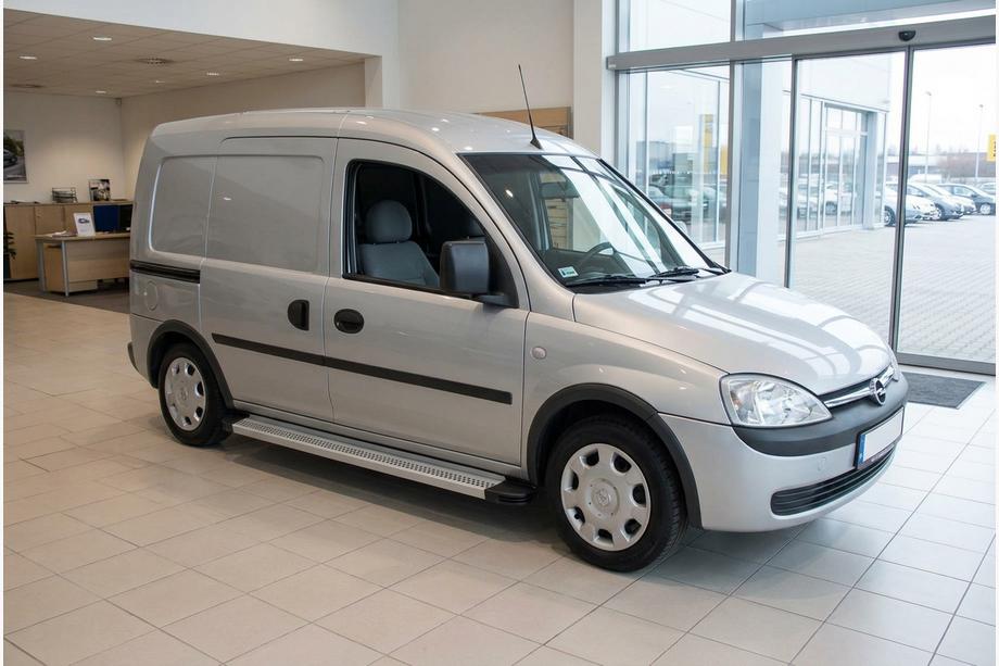 Opel Combo 2002–2012 Maya V2 sivuportaat (2 kpl, alumiini) Image
