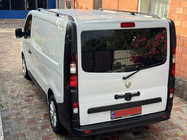 Renault Trafic 2015– Mustat kattokaiteet Lyhyt, muovijalat kuva 4