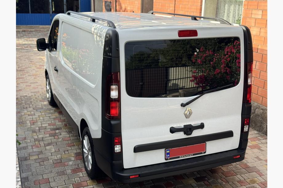 Renault Trafic 2015– Mustat kattokaiteet Pitkä, valurautaiset jalat Kuva 4