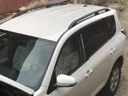 Toyota Rav 4 2006–2013 Mustat turkkilaiset kattokaiteet Lyhyt akseliväli, muovijalat kuva 8