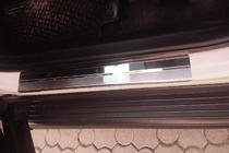 Toyota Rav 4 2013–2018 Nataniko ovikynnyslistat (4 kpl, ruostumaton teräs) Vakio – Lohmann-teippi, 0,5 mm kuva 6