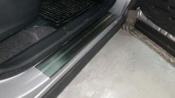 Toyota Rav 4 2013–2018 Nataniko ovikynnyslistat (4 kpl, ruostumaton teräs) Vakio – Lohmann-teippi, 0,5 mm kuva 3