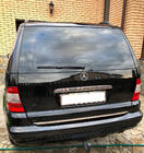 Mercedes ML W163 1997–2005 Rekisterikilven ylälista (ruostumaton teräs) Kromattu muovi kuva 1