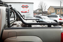Volkswagen Amarok 2010–2022 Korikaari (musta) kuva 1