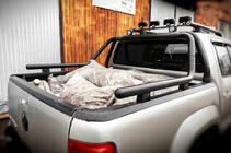Volkswagen Amarok 2010–2022 Korikaari (musta) kuva 4