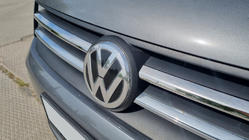 Volkswagen Caddy 2015–2020 Etusäleikön suojalistat (2 kpl, ruostumaton teräs) Carmos - turkkilainen teräs kuva 1
