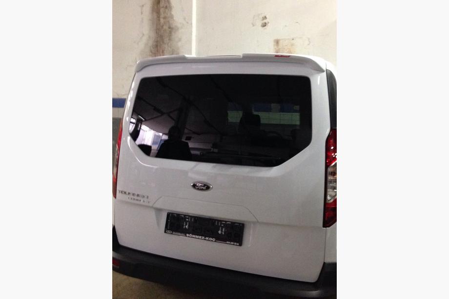 Ford Connect 2014–2021 Spoileri (maalattava) Kuva 4
