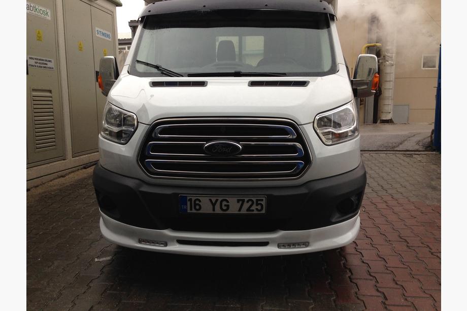 Ford Transit 2014– Ince etupuskurin lippa (2014-2019, maalattava) Image