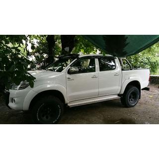 Tuulilasin aurinkolippa (kannakkeilla) Toyota Hilux 2006–2015 kuva 3