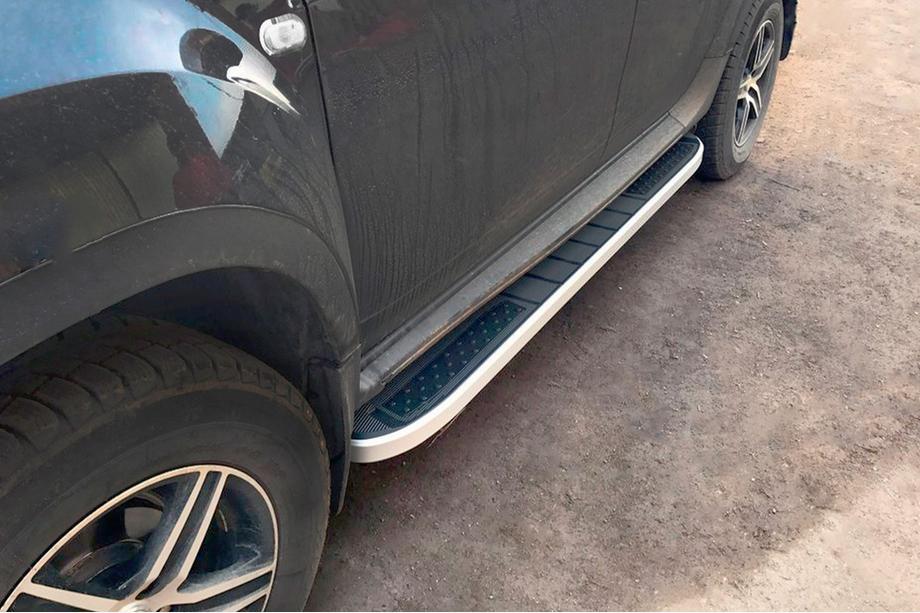 Renault Duster 2008–2017 Tayga V2 sivukynnykset (2 kpl, alumiini) Image