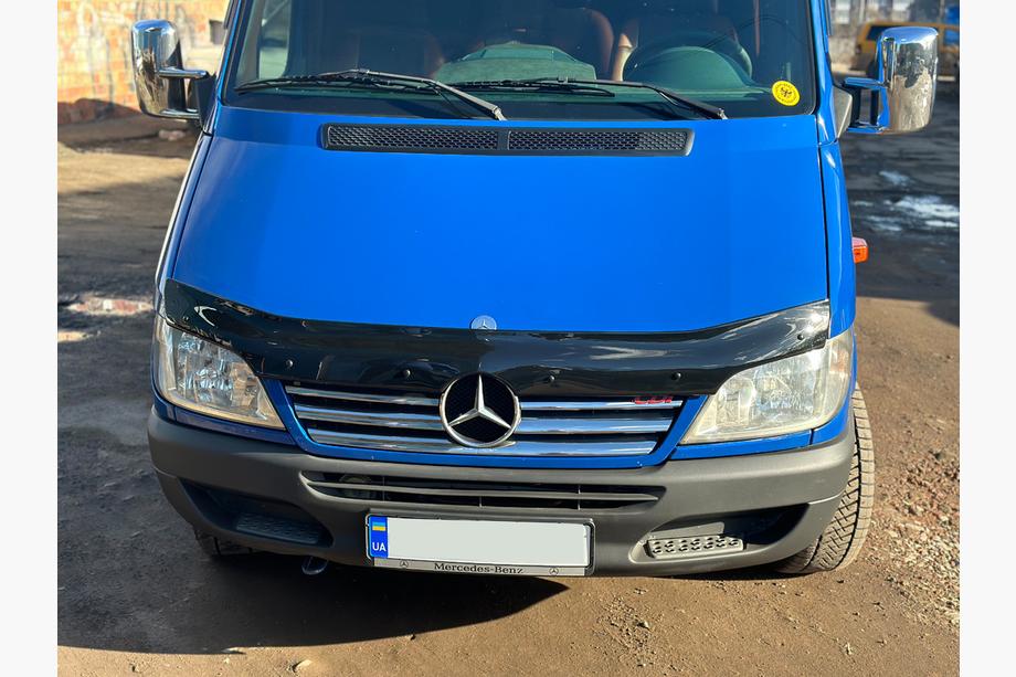 Mercedes Sprinter W901/902/903/904/905 1995–2006 Konepellin tuuliohjain 2000-2006 (EuroCap) Kuva 1