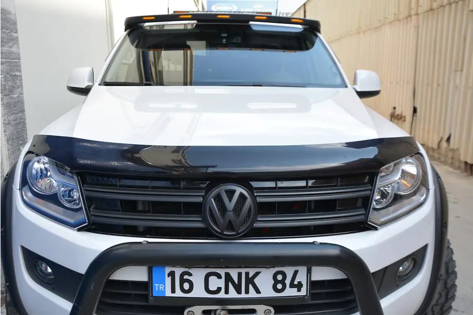 Volkswagen Amarok 2010–2022 Konepellin tuuliohjain (EuroCap) Kuva 17