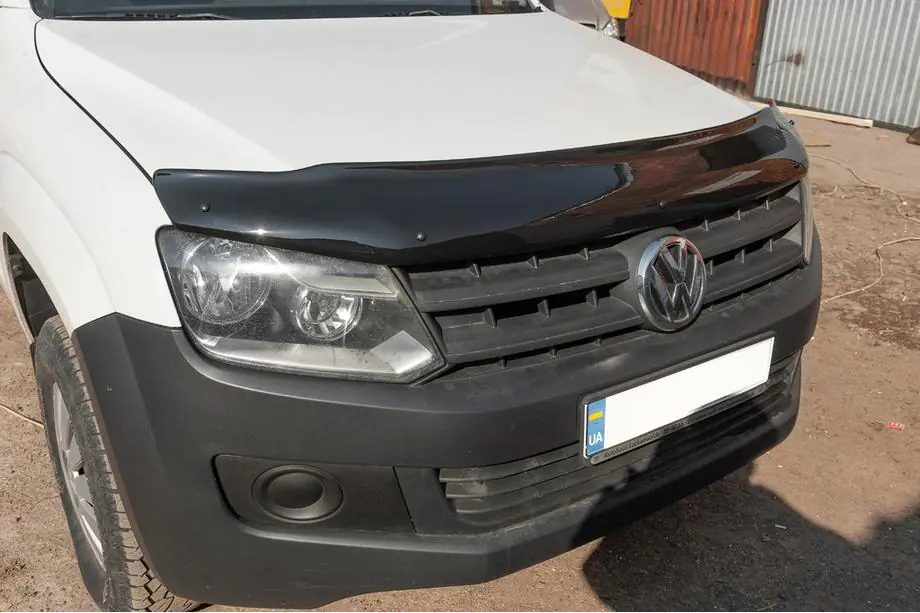 Volkswagen Amarok 2010–2022 Konepellin tuuliohjain (EuroCap) Kuva 3