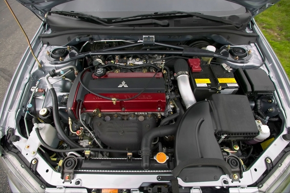 Mitsubishi Lancer X, ASX, Outlander XL, Outlander RE (2012+): tikitys tyhjäkäynnillä