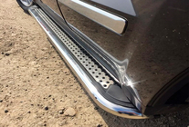 Jeep Grand Cherokee WK 2004–2010 Maydos V2 sivuportaat (2 kpl, ruostumaton teräs) kuva 8