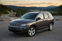 Jeep Compass 2006–2016 Bosphorus Black sivuastinlaudat (2 kpl, alumiini) kuva 1