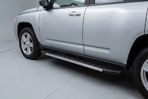 Jeep Compass 2006–2016 Duru sivuastinlaudat (2 kpl, alumiini) kuva 1