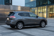 Nissan X-trail T32/Rogue 2014–2021 Maydos V1 sivuastinlaudat (2 kpl, alumiini / ruostumaton teräs) kuva 1