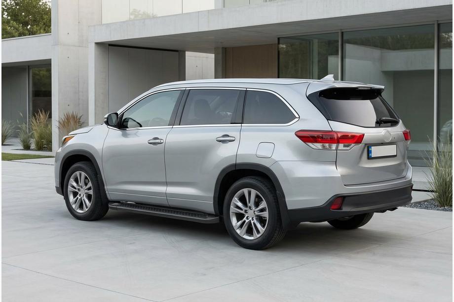 Toyota Highlander 2013–2019 Allmond Black sivuaskelmat (2 kpl, alumiini) Image