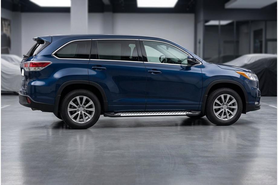 Toyota Highlander 2013–2019 Line-sivuporrassarja (2 kpl, alumiini) Image