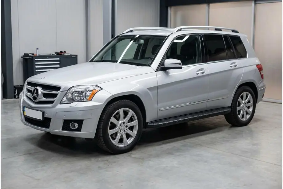 Mercedes GLK-sarja X204 2008–2015 Bosphorus Black sivuastinlaudat (2 kpl, alumiini) Kuva 2