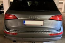 Audi Q5 2008–2017 Kromilista rekisterikilven yläpuolelle (ruostumaton teräs) kuva 4