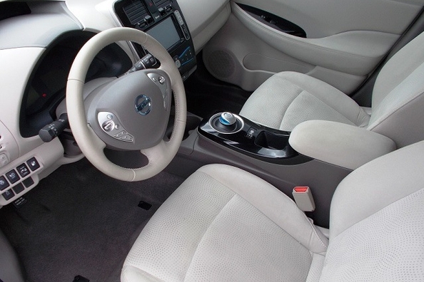 «АІС» alkaa tuoda Nissan Leaf -sähköautoja Ukrainaan USA:sta Kuva 2