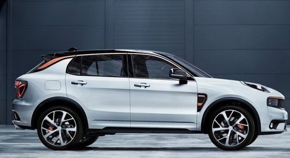 Lynk & Co julkaisee vielä yhden uuden crossoverin