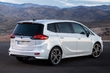 Uuden sukupolven Opel Zafira -tila-auton katsaus kuva 4