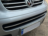 Volkswagen T5 Caravelle 2004–2010 Puskurin säleikön suojalista (ruostumaton teräs) kuva 1