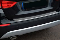 BMW X1 E84 2009–2015 OmsaLine takapuskurin suojalista (RST) kuva 5