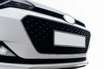 Hyundai I-20 2014–2020 Säleikön kromikehys 2014-2018 (2 kpl, ruostumaton teräs) kuva 1