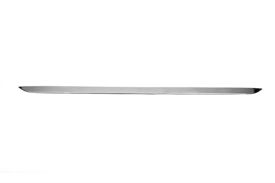 Peugeot 308 2014–2021 Takalaukun reunalista (RST) Image
