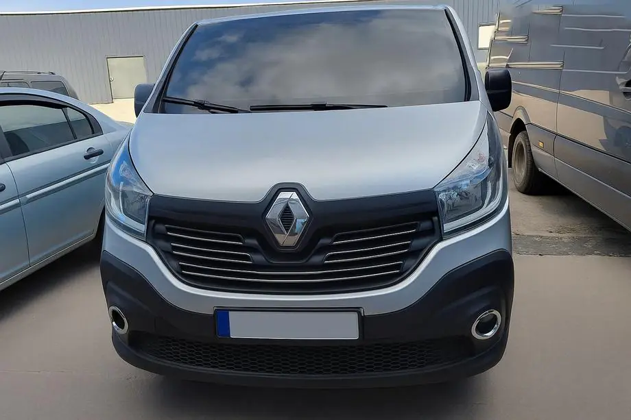 Renault Trafic 2015– Sumuvalojen kehyslistat (2 kpl, ruostumaton teräs) Carmos - turkkilainen teräs Image