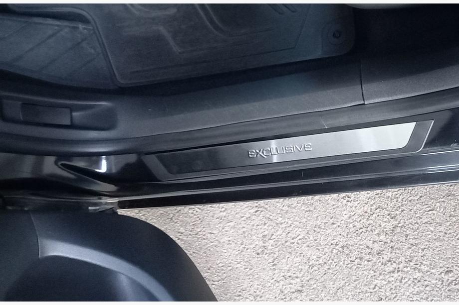 Citroen C-4 2010–2018 Flexill kynnyslistat (4 kpl, ruostumaton teräs) Exclusive Image