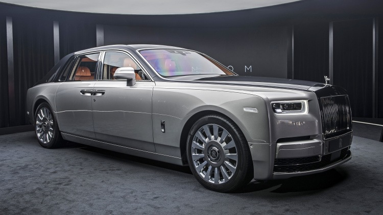 Rolls-Royce Phantom - kahdeksannen sukupolven virallinen esittely