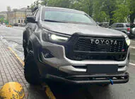 Toyota Hilux 2015– Vegas etupuskurisuoja, kaksiputkinen (2015-2020, musta, 76 mm) kuva 1