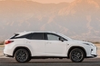 Lexus RX F Sport -crossoverin koeajo kuva 4