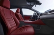 Lexus RX F Sport -crossoverin koeajo kuva 3