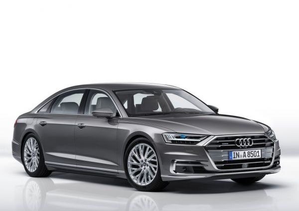 Audi A8 -sedanin katsaus, mallivuosi 2018