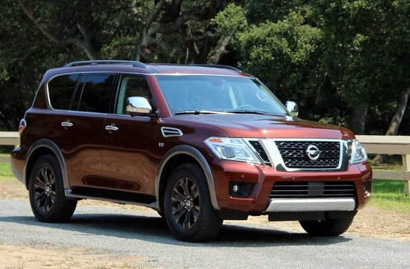 Katsaus päivitettyyn Nissan Armada -maasturiin