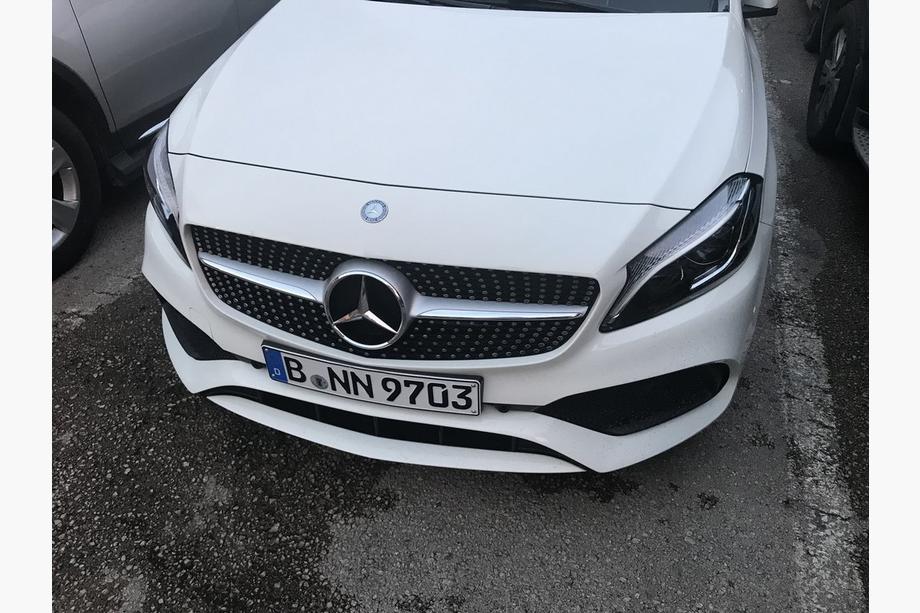 Mercedes C-class W205 2014–2021 Etusäleikkö Diamond Silver (Avantgarde/AMG-Line/C43 AMG) Kuva 8